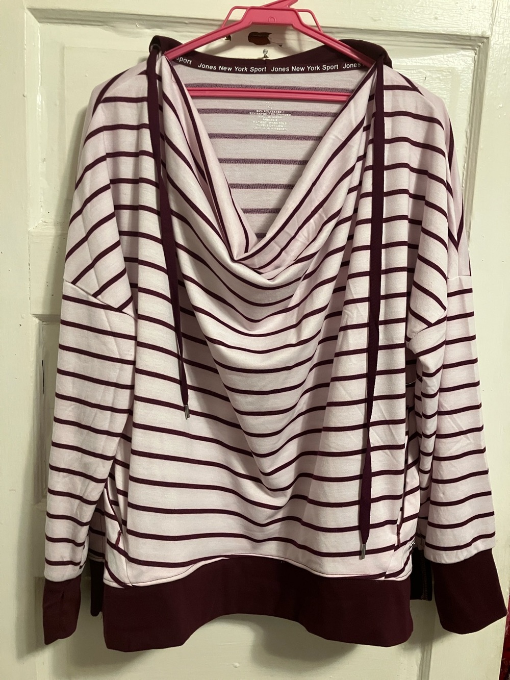 Like new. Jones NY. Sz XL. Loose cut , n drapery bust to 48”. Nice cotton